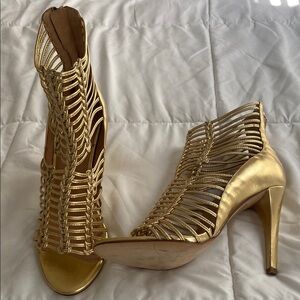 Elegant Gold Women's Heels by Sigerson Morrison